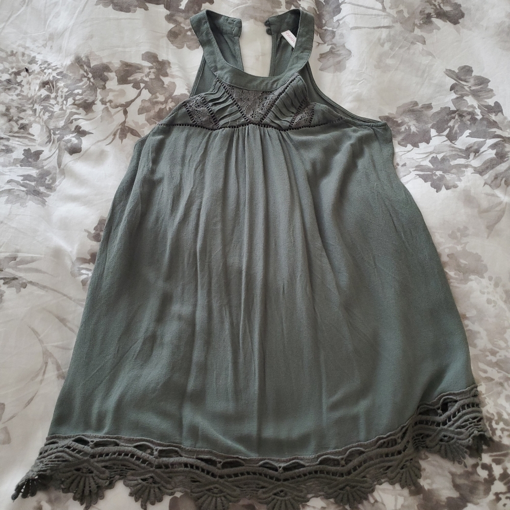 Olive top